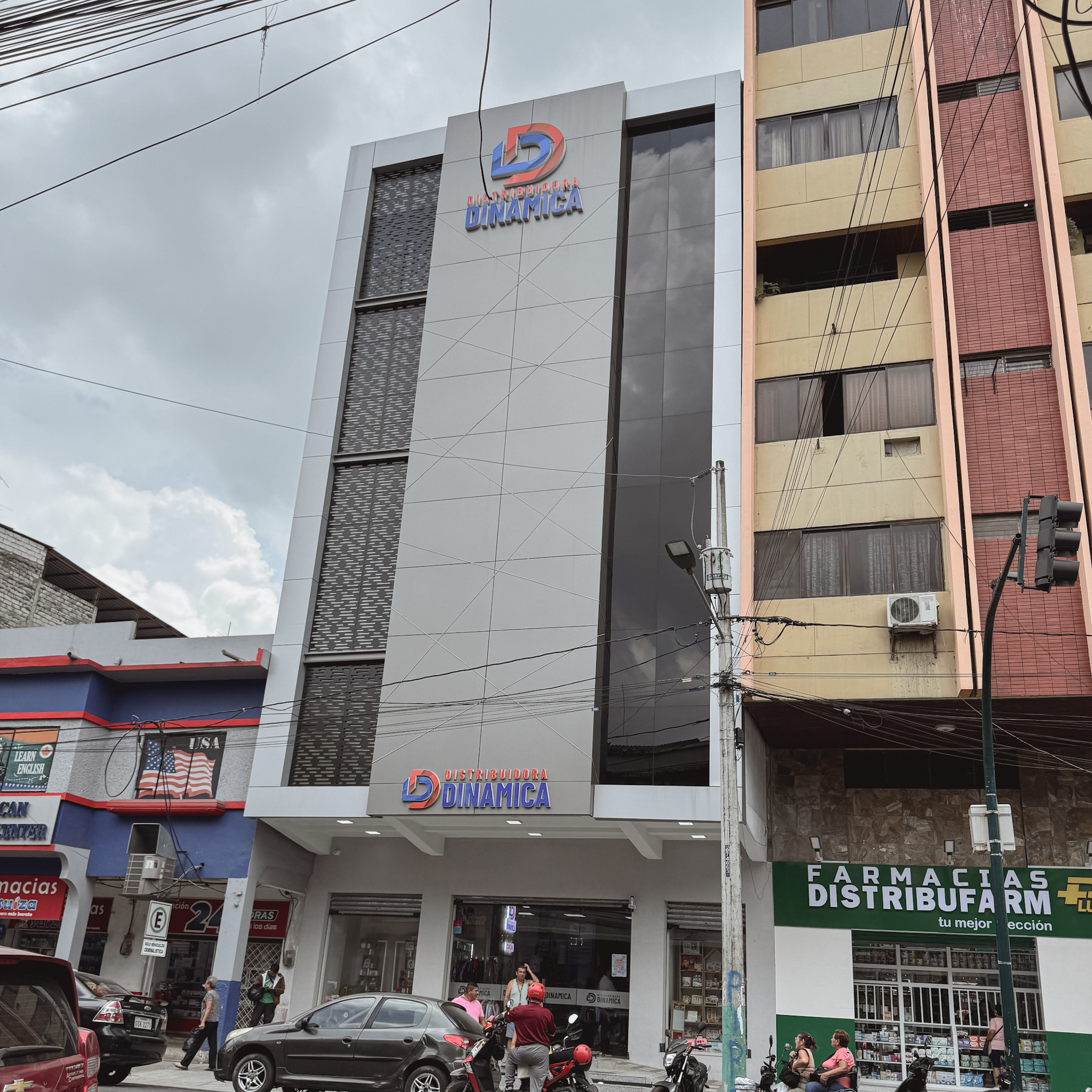 Edificio Distribuidora Dinámica, obra terminada — JKASG, Milagro